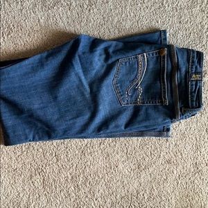 Wrangler aura jeans size 6